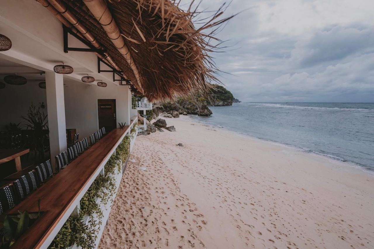 Uluwatu Legends Beachfront Resort מראה חיצוני תמונה