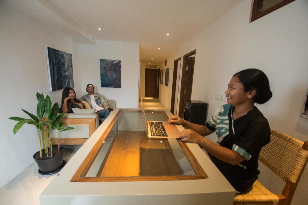 Uluwatu Legends Beachfront Resort מראה חיצוני תמונה