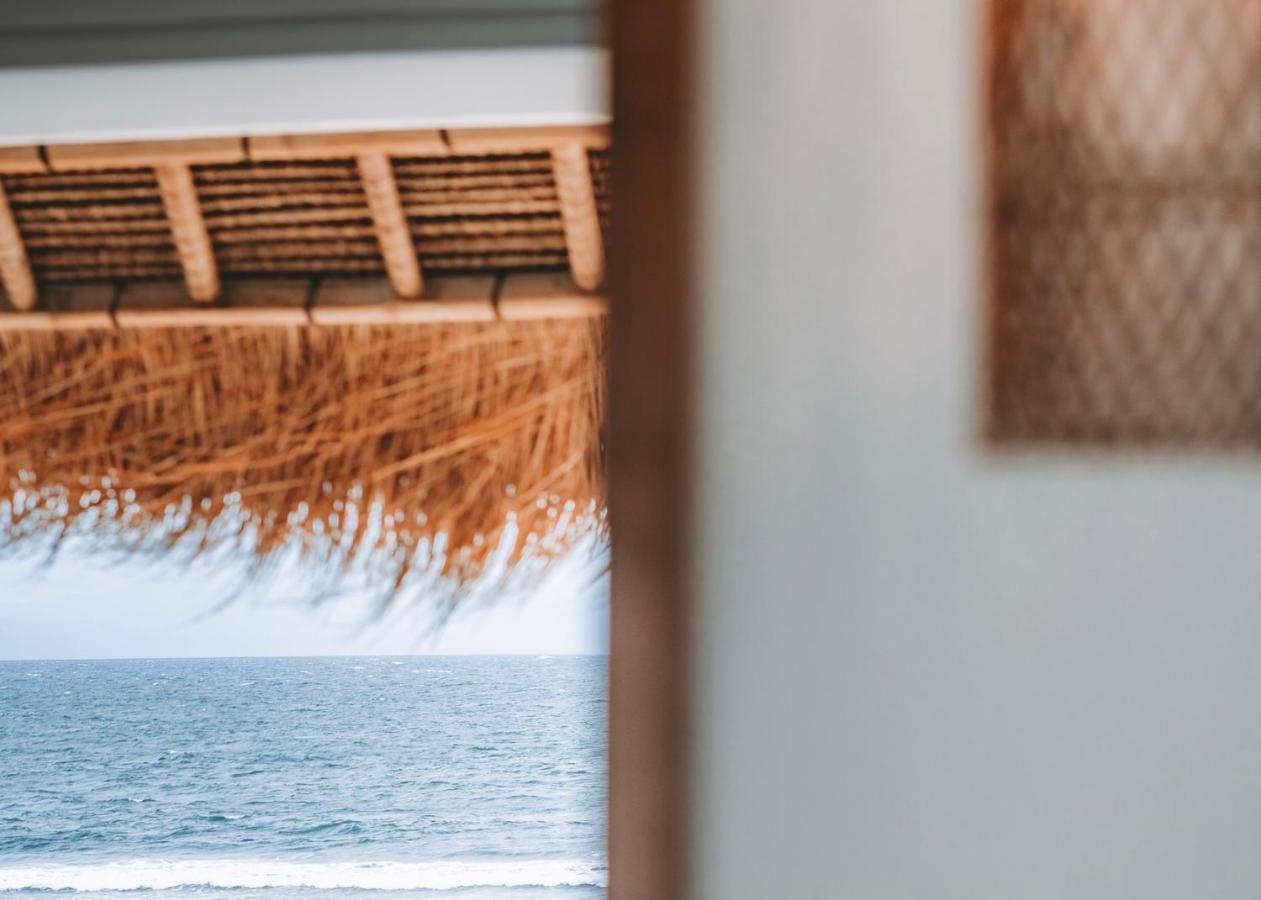 Uluwatu Legends Beachfront Resort מראה חיצוני תמונה