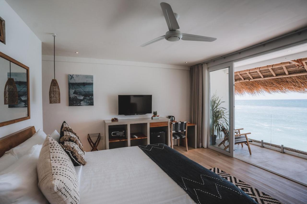 Uluwatu Legends Beachfront Resort מראה חיצוני תמונה