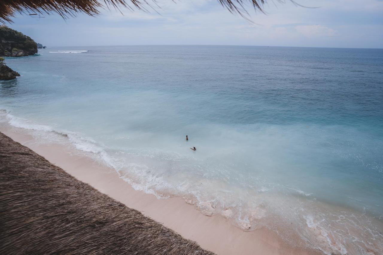 Uluwatu Legends Beachfront Resort מראה חיצוני תמונה
