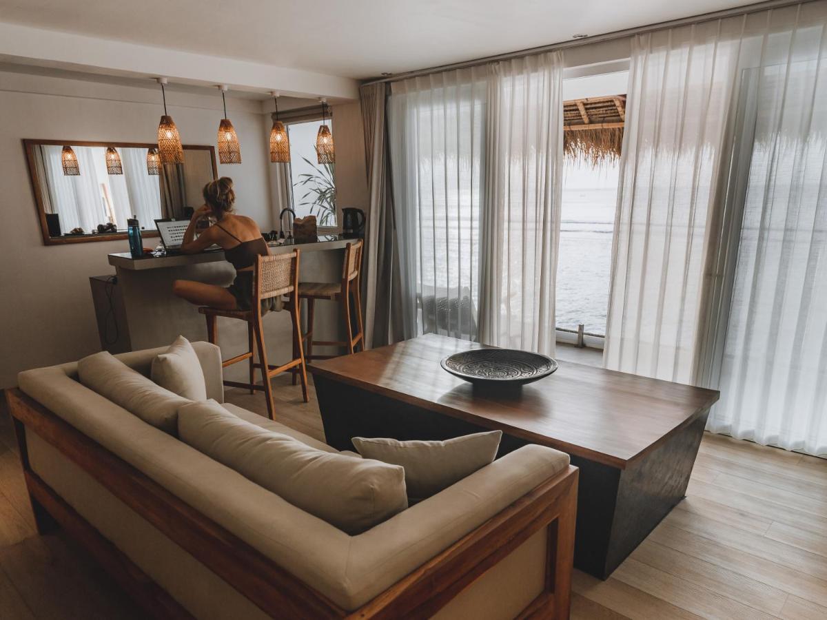 Uluwatu Legends Beachfront Resort מראה חיצוני תמונה
