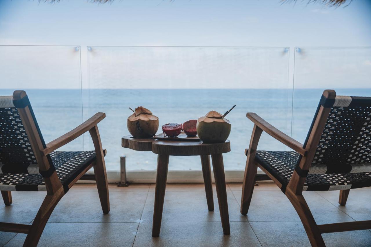 Uluwatu Legends Beachfront Resort מראה חיצוני תמונה